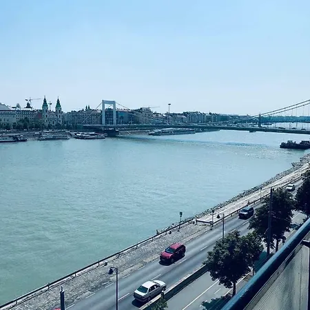 Διαμέρισμα High-end In The Danube Riverside *
